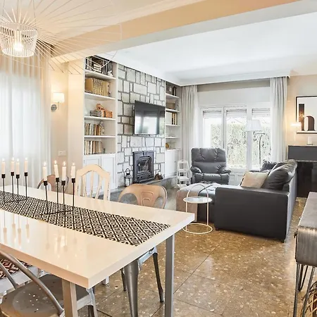 In Center New Salt Water Pool Fuengirola