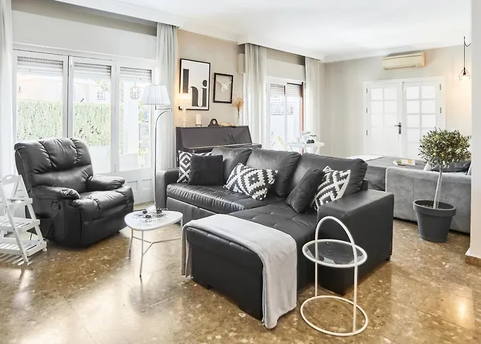 In Center New Salt Water Pool