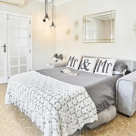 빌라 In Center New Salt Water Pool *